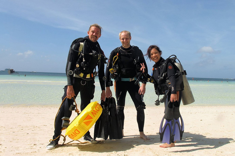 Boracay: Discover Scuba Diving Class with PADI Instructor Boracay: Beginners Scuba Diving Class with PADI Instructor