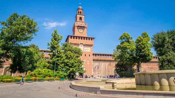 Milán: Entrada al Castillo Sforza con Audioguía Digital