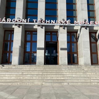 Praga: Bilet wstępu do Narodowego Muzeum Techniki z wycieczką wstępną