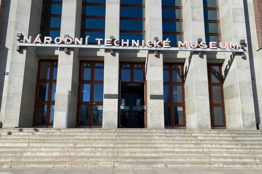 Prag: Eintrittskarte für das Nationale Technische Museum mit einer Einführungstour. Foto: GetYourGuide