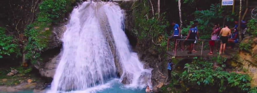 Depuis Montego Bay : La chute d'eau de Blue Hole