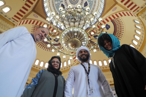 Dubaï : visite en petit groupe avec billets pour Dubai FrameVisite de groupe en anglais