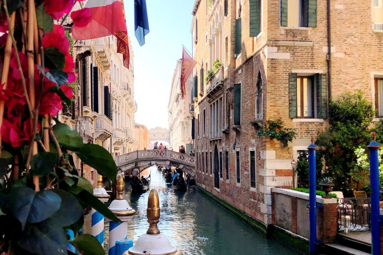 Venice: Grand Canal Private 30-Minute Gondola Ride Venice: Grand Canal Private Gondola Ride