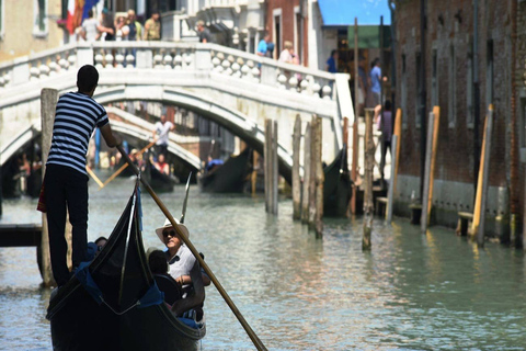 Venice: Grand Canal Private 30-Minute Gondola Ride Venice: Grand Canal Private Gondola Ride