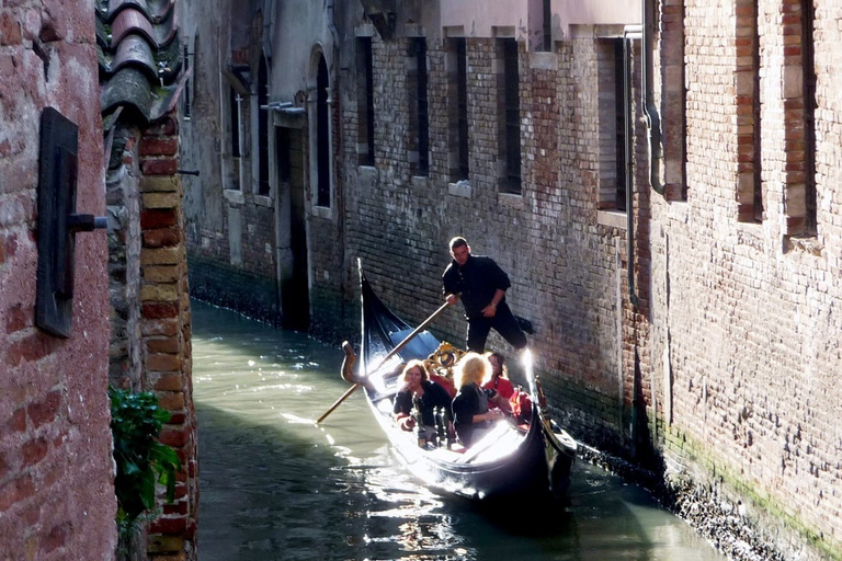 Venice: Grand Canal Private 30-Minute Gondola Ride Venice: Grand Canal Private Gondola Ride