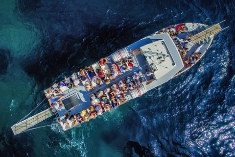 TOUR CLASSICO IN BARCA A CAPRI