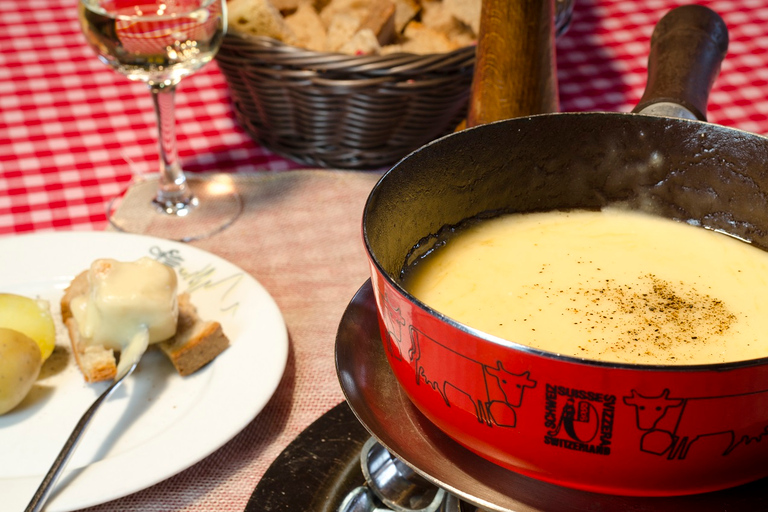 Zúrich: Visita turística y gastronómica con fondue de queso