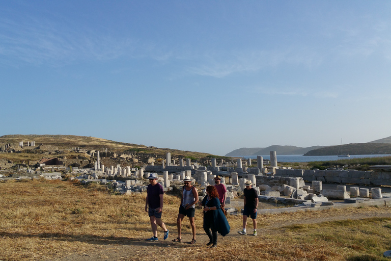 Mykonos: Delos &amp; Rhenia Boat Cruise with Lunch &amp; TransferHotel Pickup and Drop-off