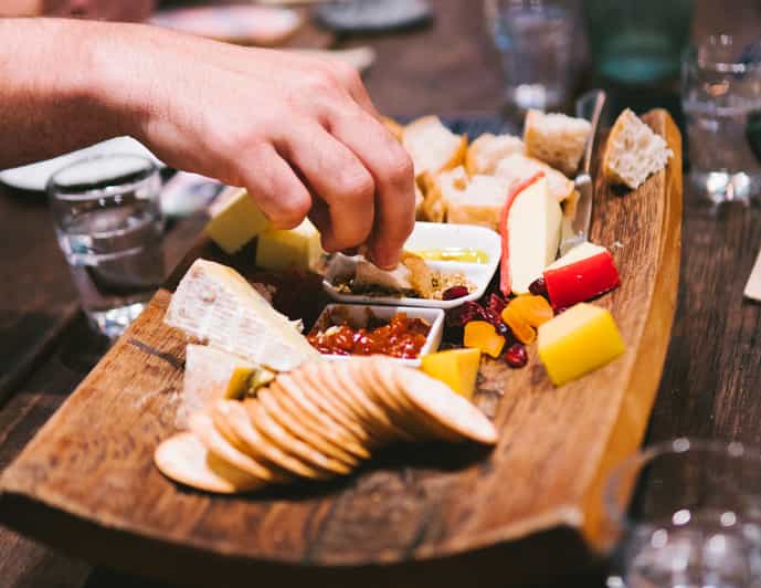 Queenstown helikoptervlucht en ginproeverij privétour GetYourGuide