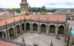 Santiago de Compostela: Cathedral, Museum, and Old Town Tour