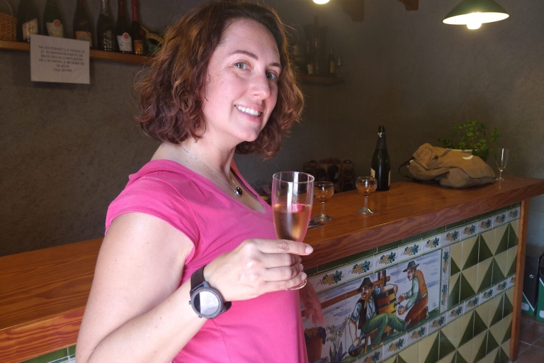 Von Sitges aus: Radtour mit Weinkellerbesuch und Verkostung