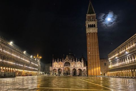 Venedig: Geführte Nachtwanderung & Markusdom