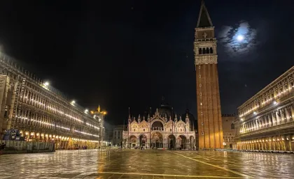 Venedig: Geführter Rundgang bei Nacht & Markusdom