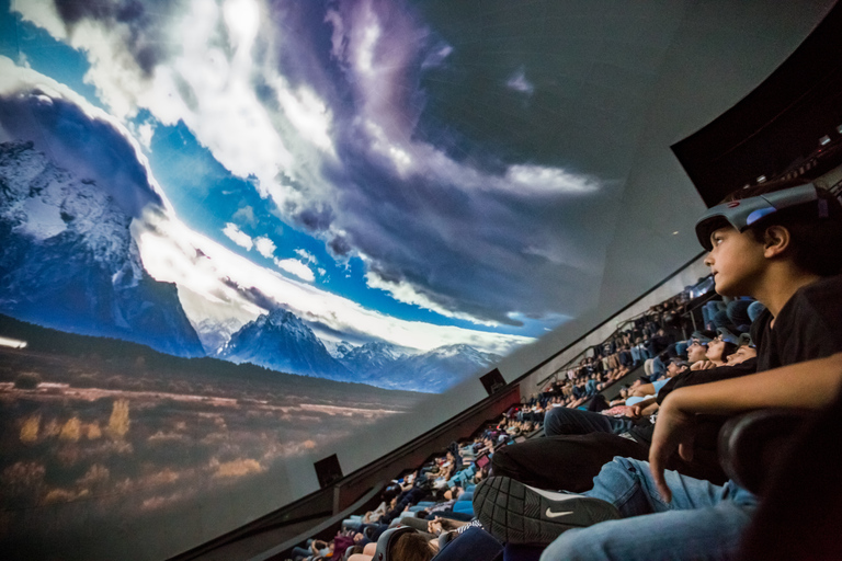 Valencia: Película 3D Ciudad de las Artes y las Ciencias en el HemisfèricCiudad de las Artes y las Ciencias de Valencia: película 3D en Hemisfèric