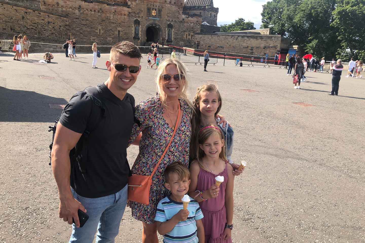 Edinburgh: Child-Friendly Tour with a Local Friend