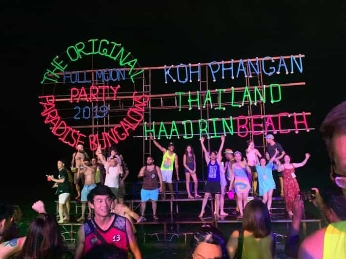 From Koh Samui: Van and Speedboat Full Moon Party Transfer