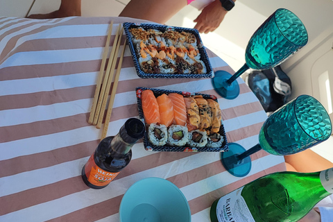 Private Boat Experience to Zahara and Trafalgar (6 hours) with Snorkeling and Appetizers Private Boat Experience to Zahara and Trafalgar (6 hours): Snorkeling and Aperitif