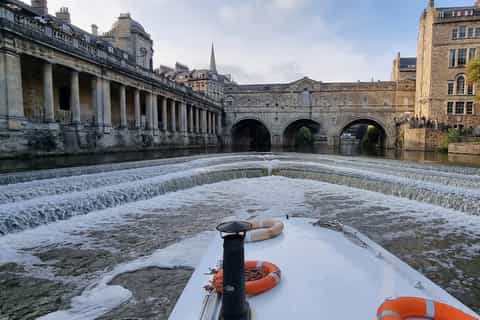 Bath: Sightseeing Boat Cruise with Prosecco