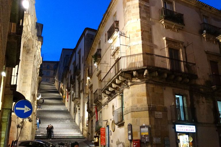 Caltagirone: Traditional Ceramic Town Walking Tour Standard option