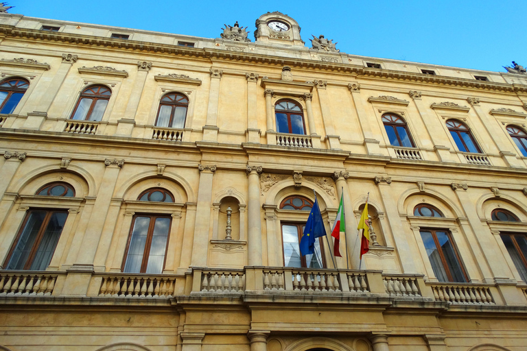 Caltagirone: Traditional Ceramic Town Walking Tour Standard option