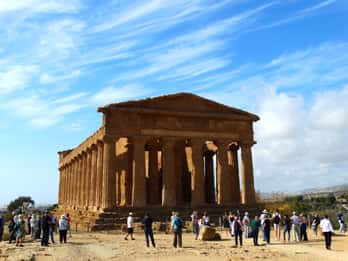 Agrigento: Private Tour of Ancient Akragas with Local Guide