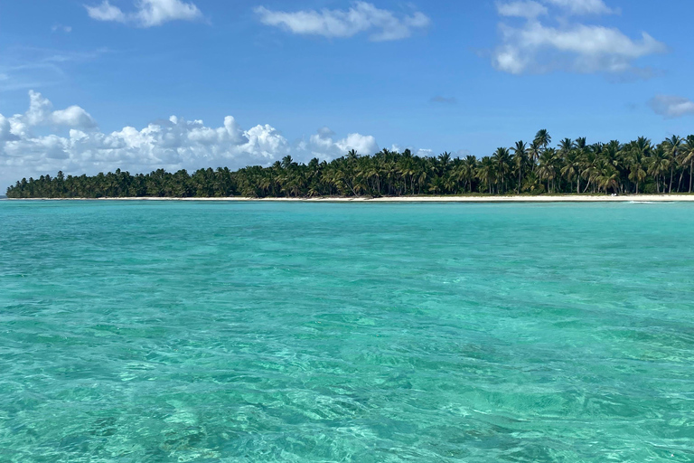 Saona Island by semi-submarine and snorkeling from Bavaro / Punta Cana.