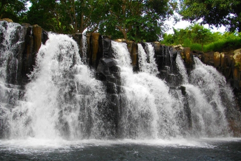 Wildtrack Expedition Mauritius 4x4 TourVon Port Louis aus: Private 4x4 Naturtour & Rochester Wasserfälle