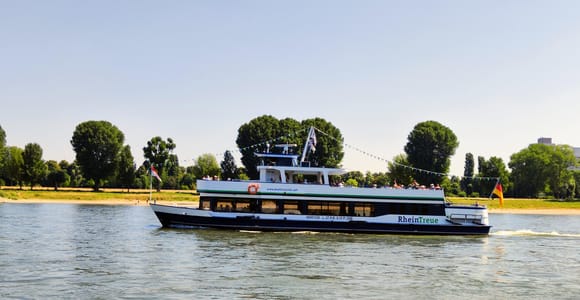 Panoramafahrt zwischen Bonn und Königswinter