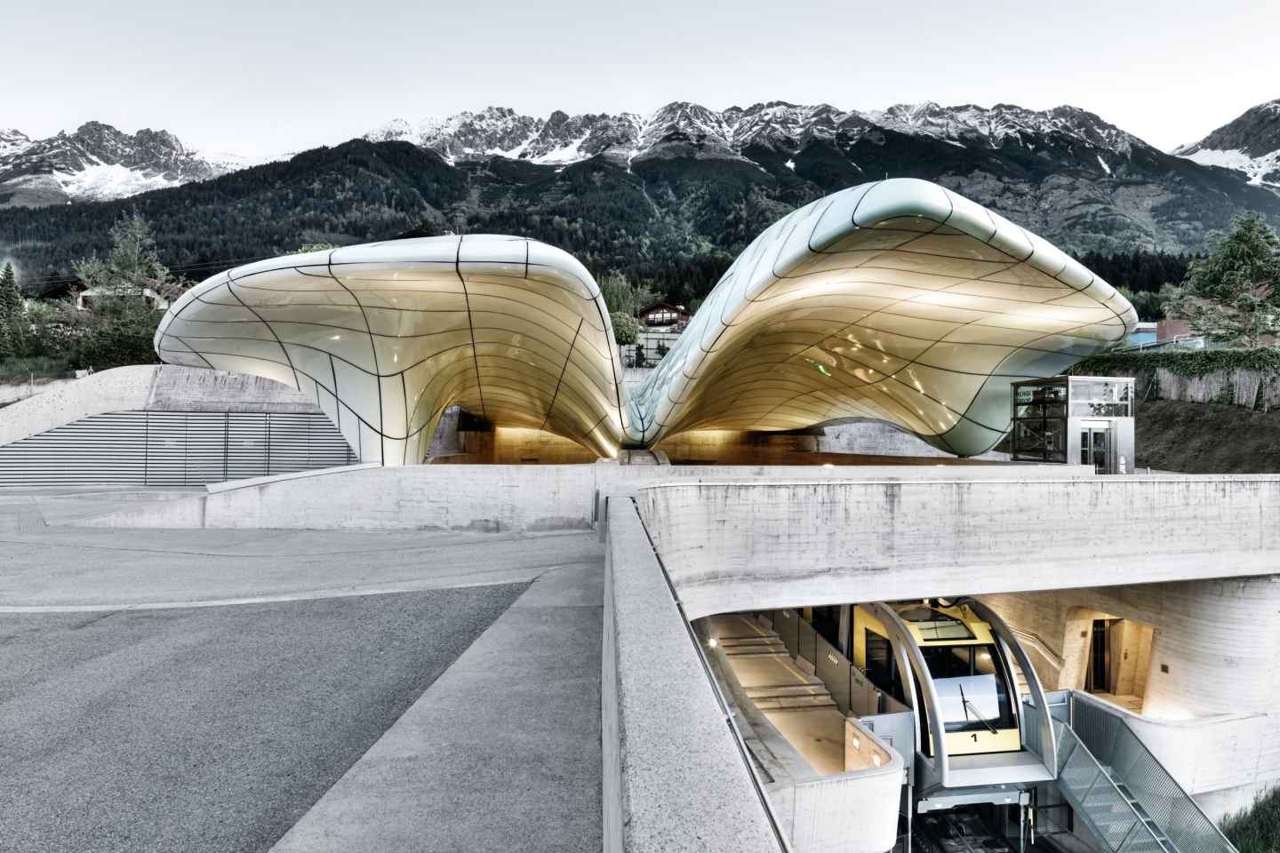 Innsbruck: Alpenzoo & Top of Innsbruck Kombiticket