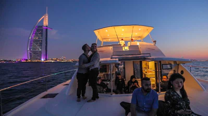 Dubai Marina: Yacht Tour With Breakfast Or BBQ | GetYourGuide