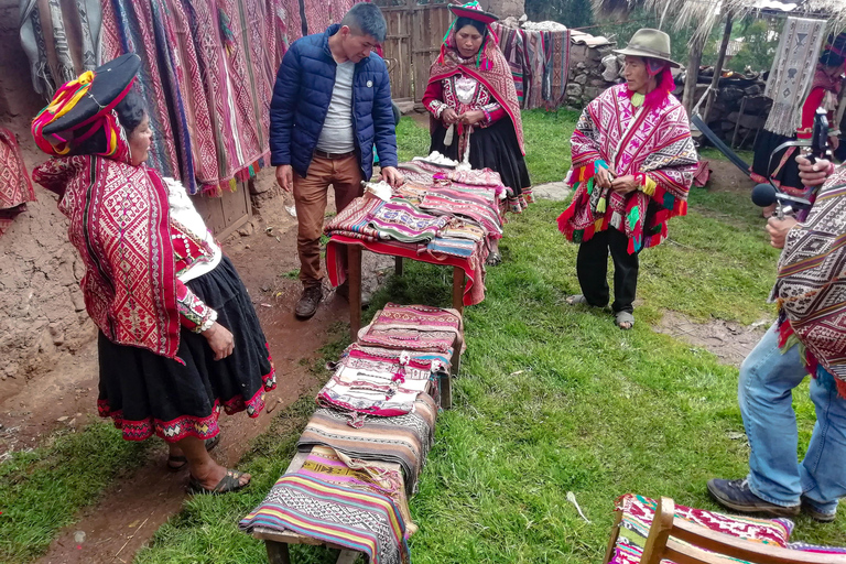 EXPERIENTIAL TOURISM AND FULL DAY MEDICINAL PLANTS CLASSES