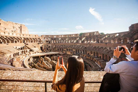 Rome : Colisée, Palatin et Forum romain avec entrée rapideRome : billet coupe-file pour le Colisée, le Palatin et le Forum Romain