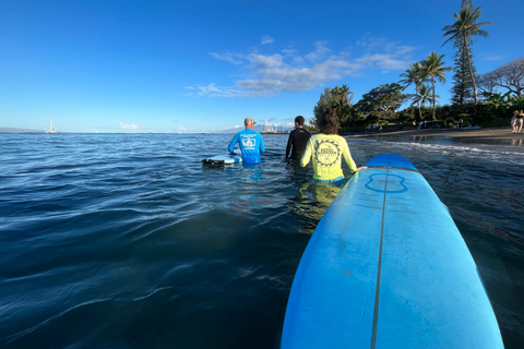 Cours de surf en groupe à Maui Lahaina