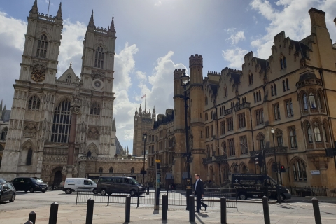 Palacios, parlamento y poder: la ciudad real de LondresLondres: tour a pie por los palacios, el parlamento y el poder
