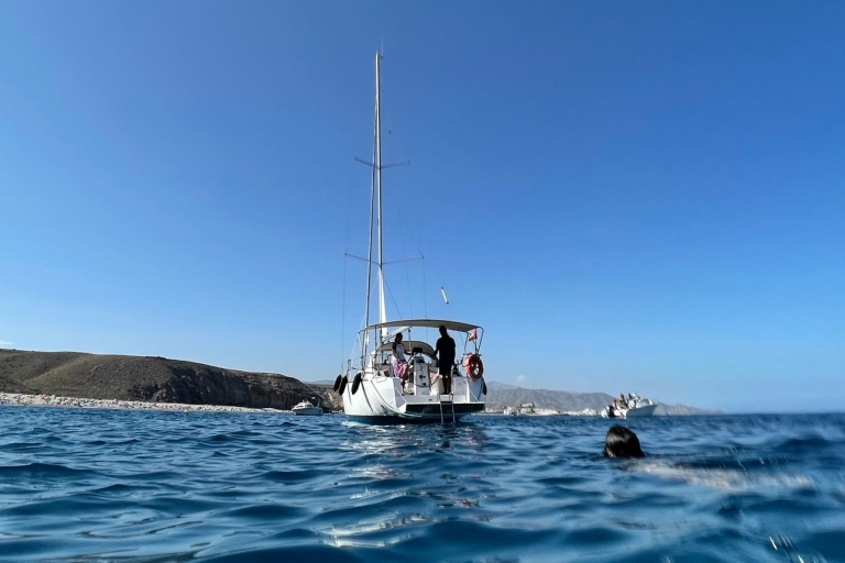 From Carboneras: Cabo de Gata Sunset Sailing Tour with Cava