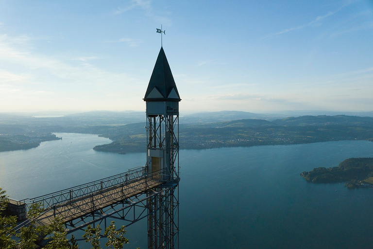 Vanuit Zürich: Met de kabelbaan naar de berg Bürgenstock & het VierwoudstedenmeerVan Zürich: kabelbaan naar de berg Bürgenstock en het meer van Luzern