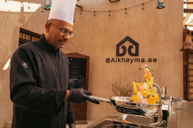 Cours de cuisine authentique émiratie à AlKhayma Heritage HouseCours de cuisine pour le dîner