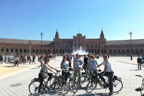 Sevilla: Fahrradtour zu Highlights mit ortskundigem GuideGruppentour