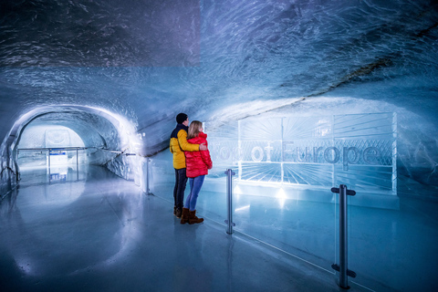 De Lucerna: Viagem de um dia a Jungfraujoch - Top of EuropeDe Lucerna: Excursão ao Jungfraujoch - O Topo da Europa