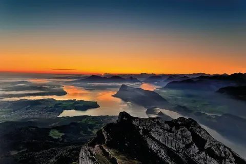 Mt. Pilatus and Mt. Titlis 2-Day Tour from Zurich