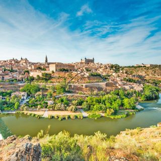 Da Madrid: tour della città di Toledo e visita della cantina