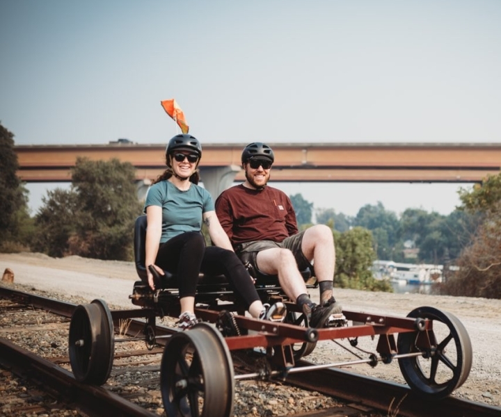Sacramento: Yolo Countryside Guided Rail Bike Tour