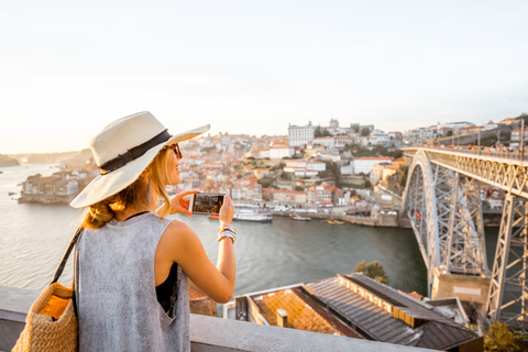 Porto: Vandring i solnedgången med portvin och utsiktPorto: Sunset Walking Tour med portvin och utsikt över spanska