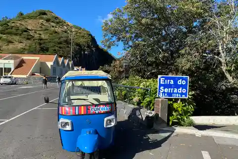 Från Funchal: Madeira Nuns Valley Sightseeing Tuk-Tuk Tour