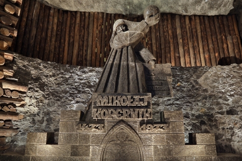 De Cracovie: visite guidée de la mine de sel et de la chapelle de WieliczkaPoint de rencontre