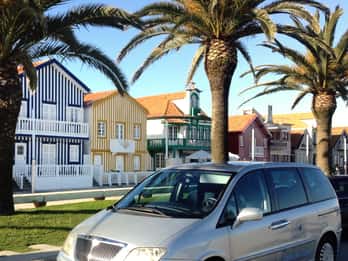 From Aveiro: Barra Beach Lighthouse & Costa Nova Guided Tour