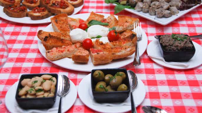Valletta: Food and Culture Private Tour