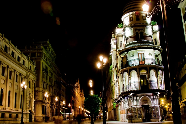Seville: Paranormal Walking Tour in Spanish Private Tour in Spanish