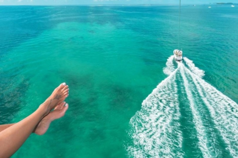 Hurghada: szklana łódź i parasailing ze sportami wodnymihurghada: szklana łódź i parasailing ze sportami wodnymi