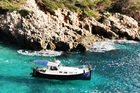 From Cala Galdana, Menorca: Half-Day Boat Excursion with Local Skipper